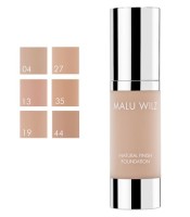 Malu Wilz Natural Finish Foundation with a makeup sponge as a gift malu wilz
